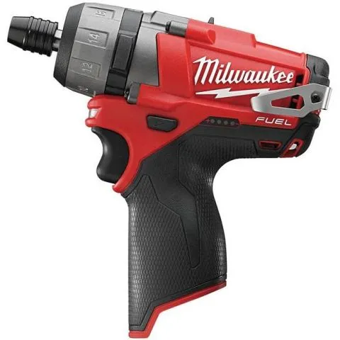 Fynd M12 CD-0 Milwaukee Skruvdragare utan batteri och laddare